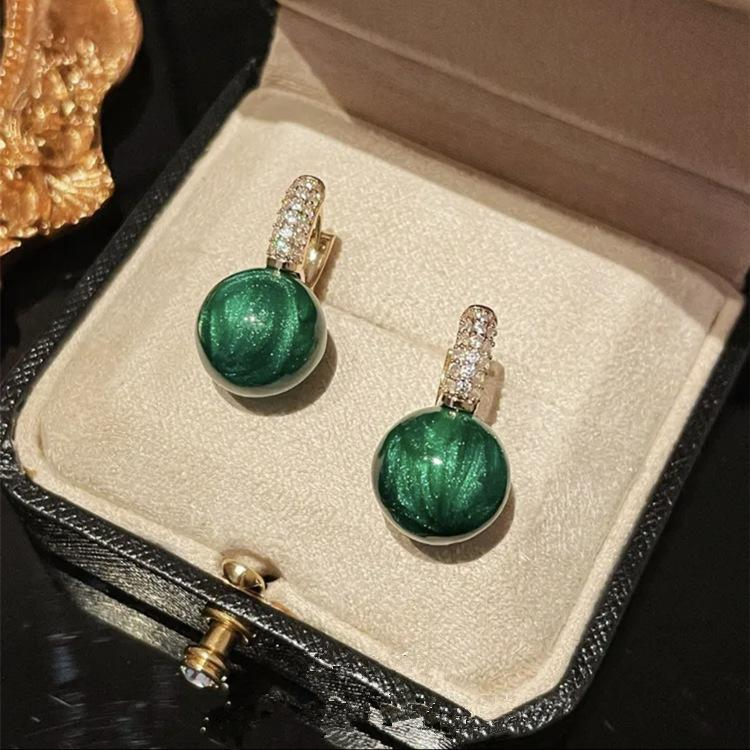 Micro Inlaid Zirconium Green And White Shell Beads Earrings