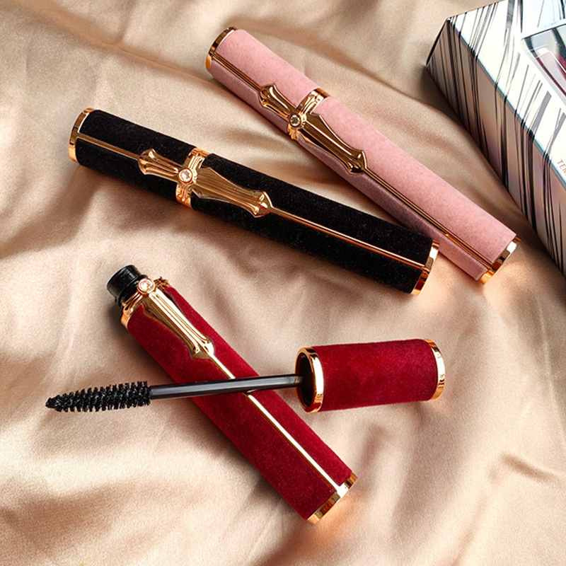 Buy One Get One Free Peacock Curling Mascara