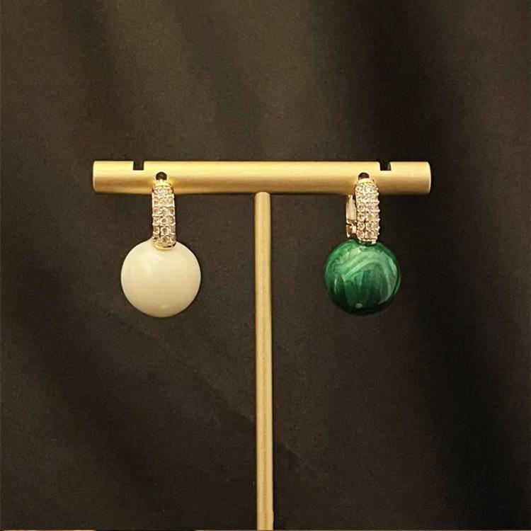 Micro Inlaid Zirconium Green And White Shell Beads Earrings