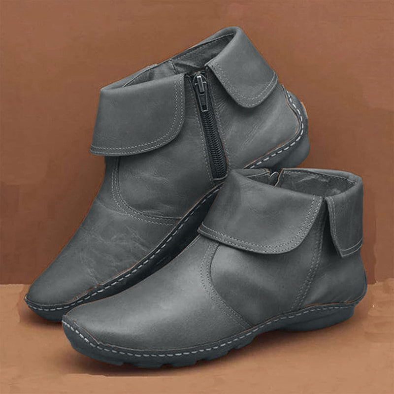 2022 Autumn And Winter New Fashion Soft Soled Flat Bottomed Short Tube Martin Boots
