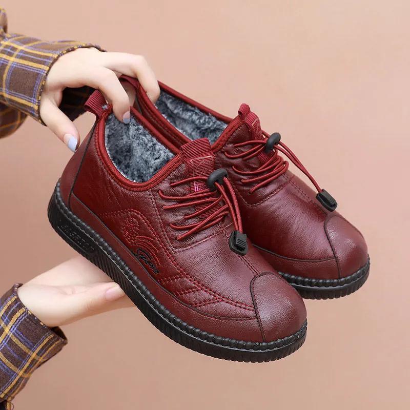 Womens Leather Shoes with Flat and Velvet Soft Sole